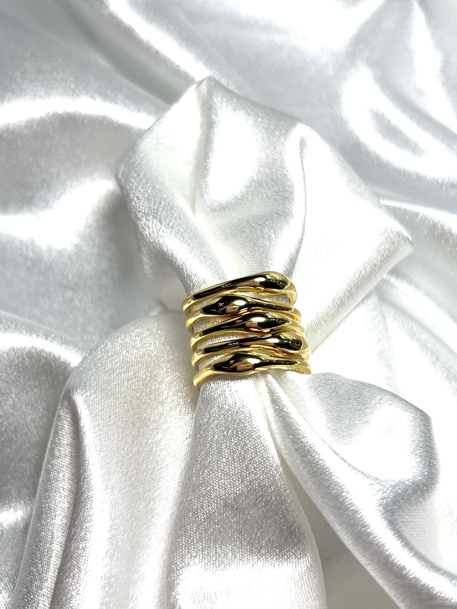 ANELLO RAYA