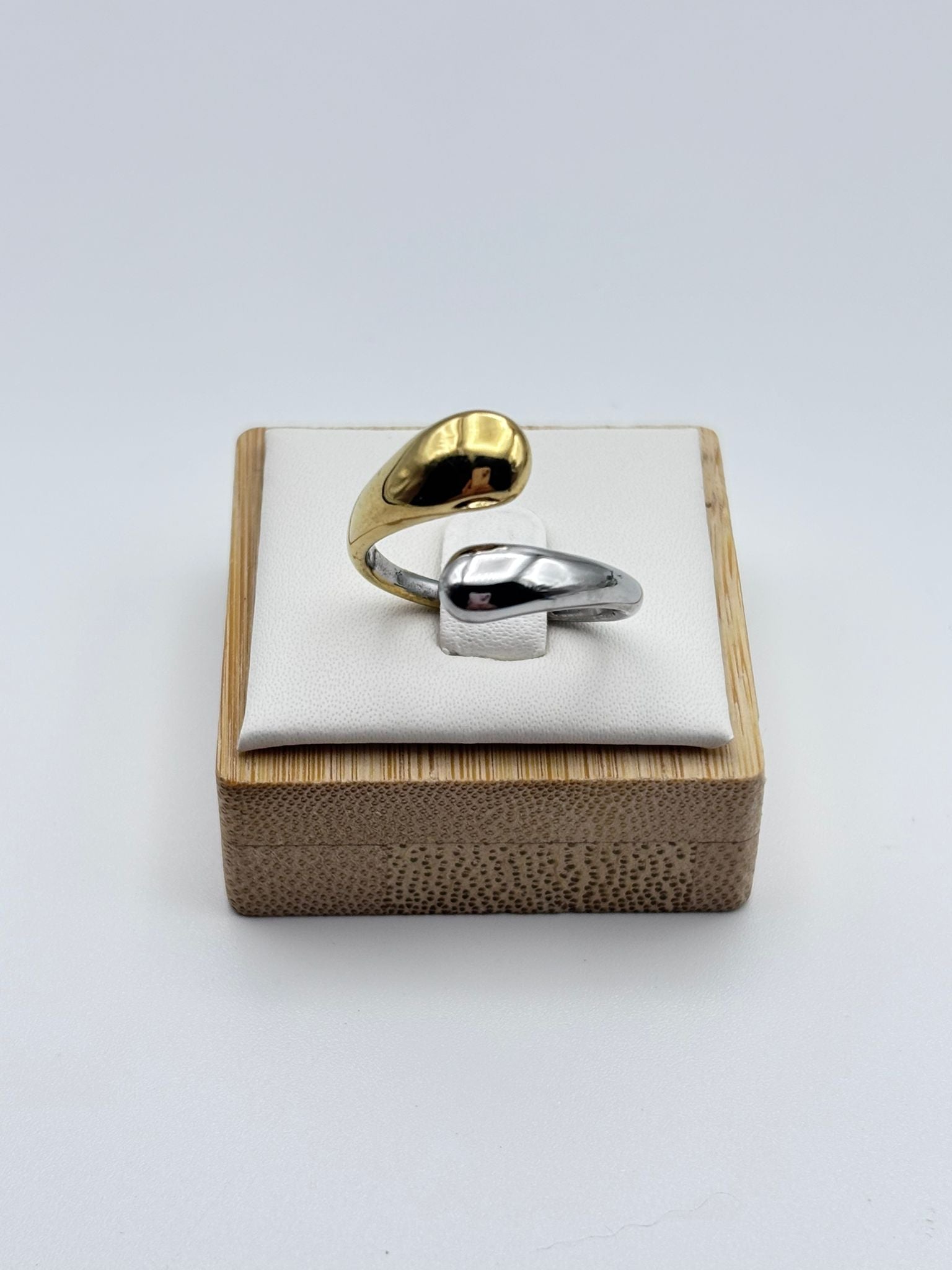 ANELLO EVA
